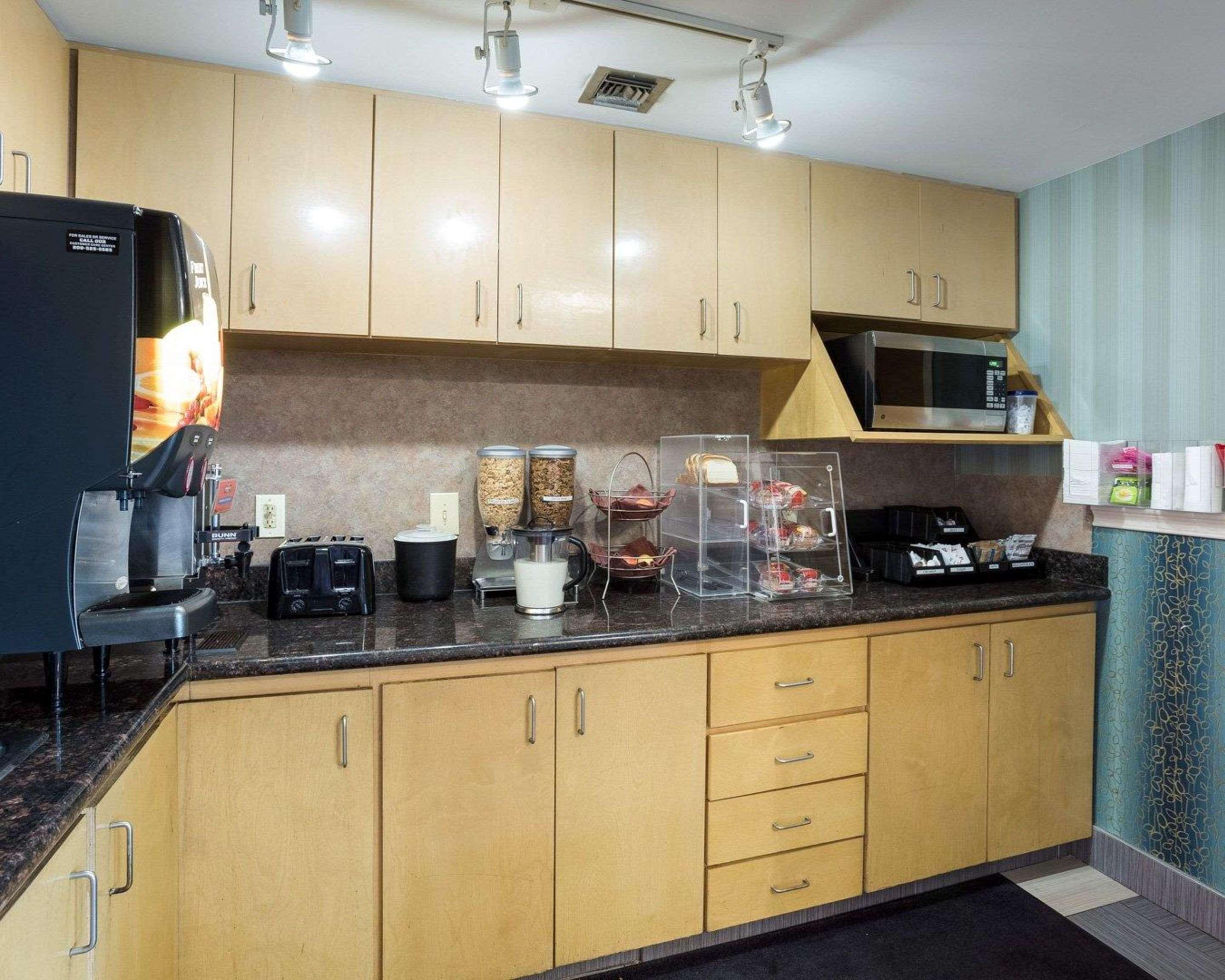 Rodeway Inn & Suites Nowy Orlean Zewnętrze zdjęcie