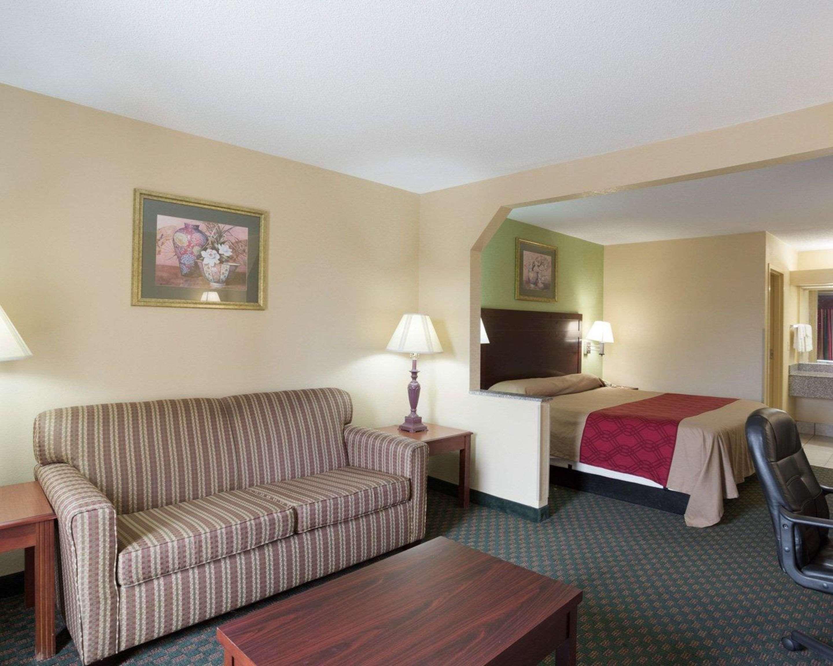 Rodeway Inn & Suites Nowy Orlean Zewnętrze zdjęcie