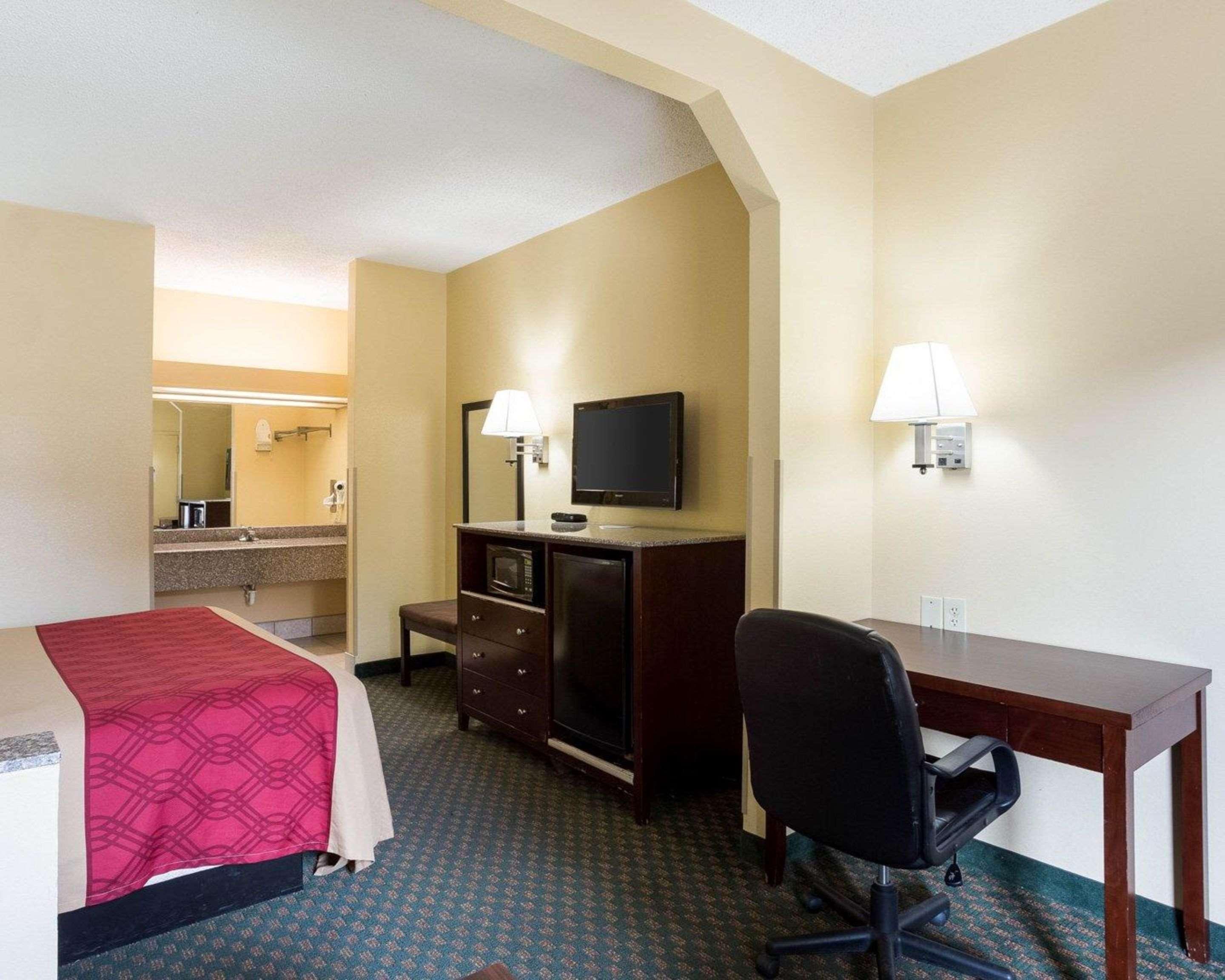 Rodeway Inn & Suites Nowy Orlean Zewnętrze zdjęcie