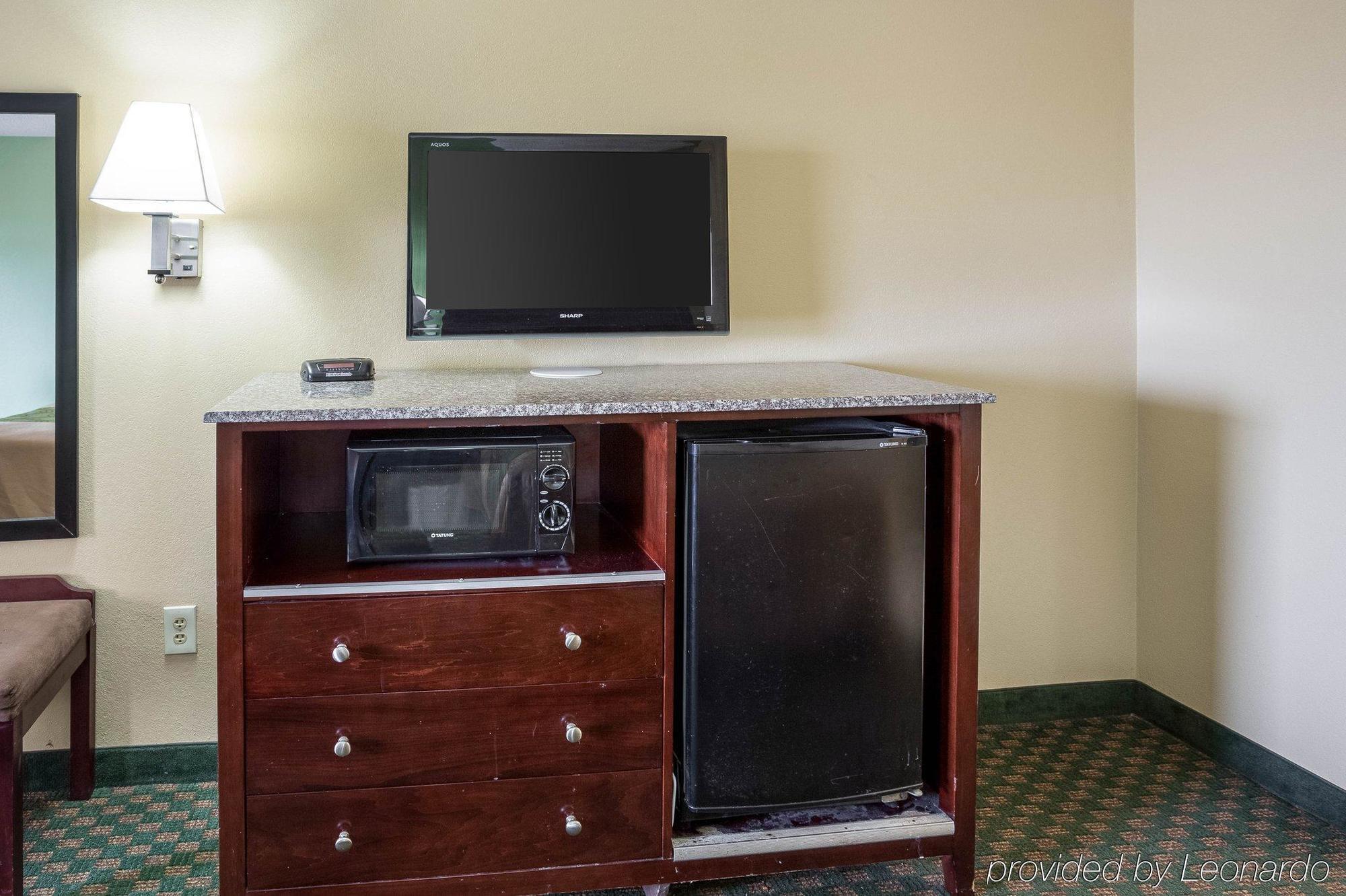 Rodeway Inn & Suites Nowy Orlean Zewnętrze zdjęcie